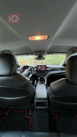 تۆیۆتا کامری